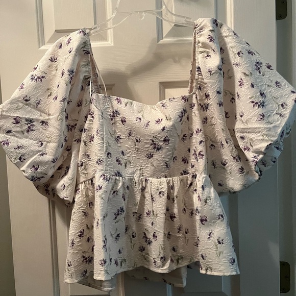 Tuckernuck Shirt XL - Picture 1 of 3